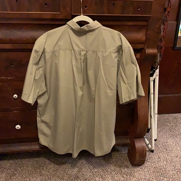 two brown mens button down shirts/size 2X - Picture 6 of 10